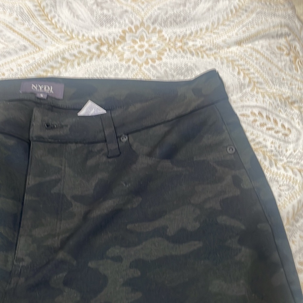 Women’s Leggings Brand: NYDJ Size: 8 - Picture 4 of 9